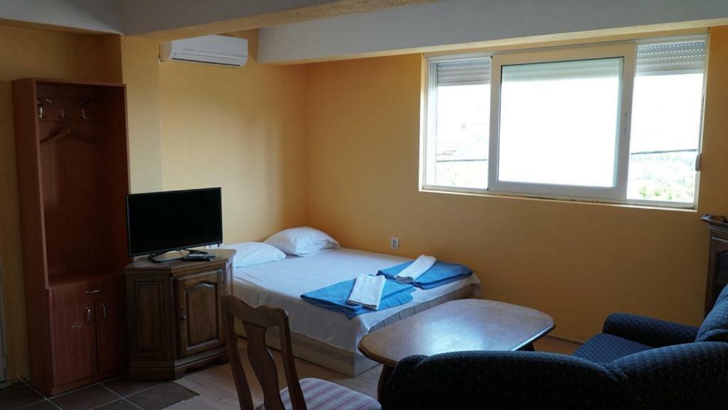 M2 Apartmani Trebinje Exterior foto